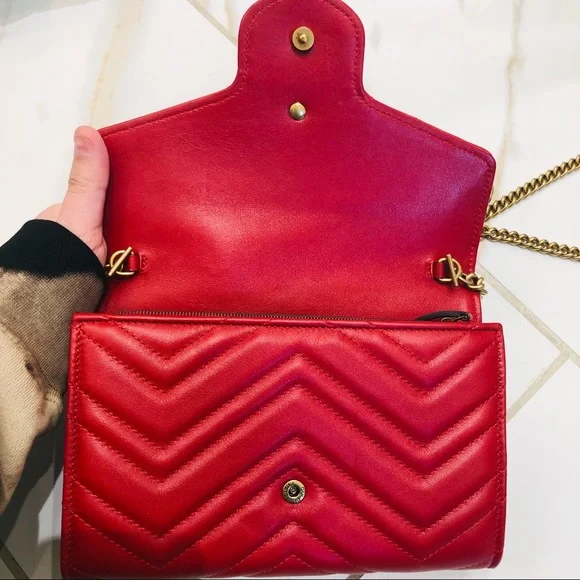 SOLD TO THE REALREAL* Gucci GG Marmont Chain Wallet bag - Picture 6 of 9